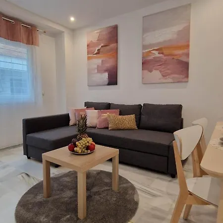 Francisco Cano Apartment *