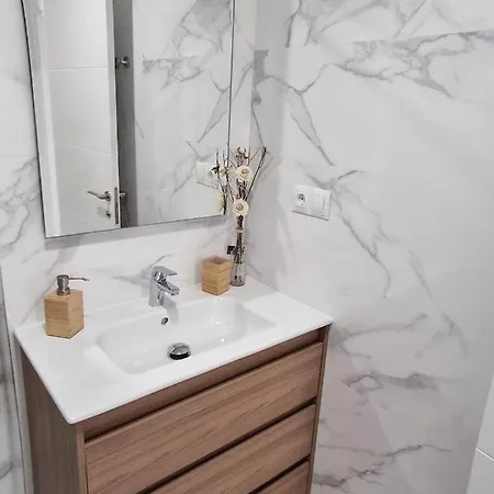Francisco Cano Apartment *