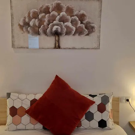 Francisco Cano Apartment *